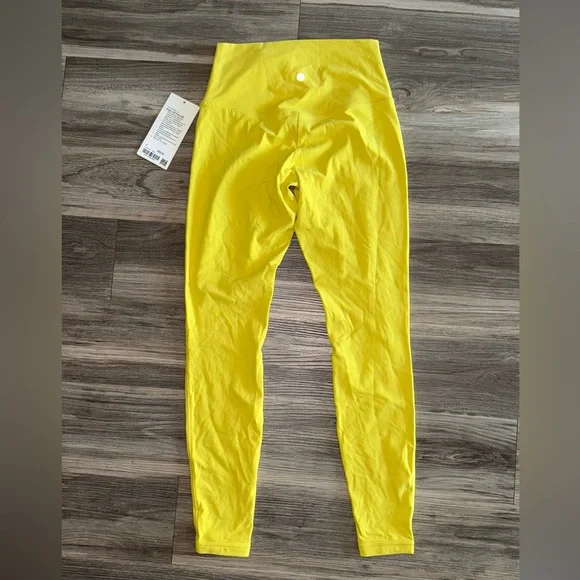 NWT Lululemon Athletica Yellow Align HR Pant 28" - Picture 3 of 4